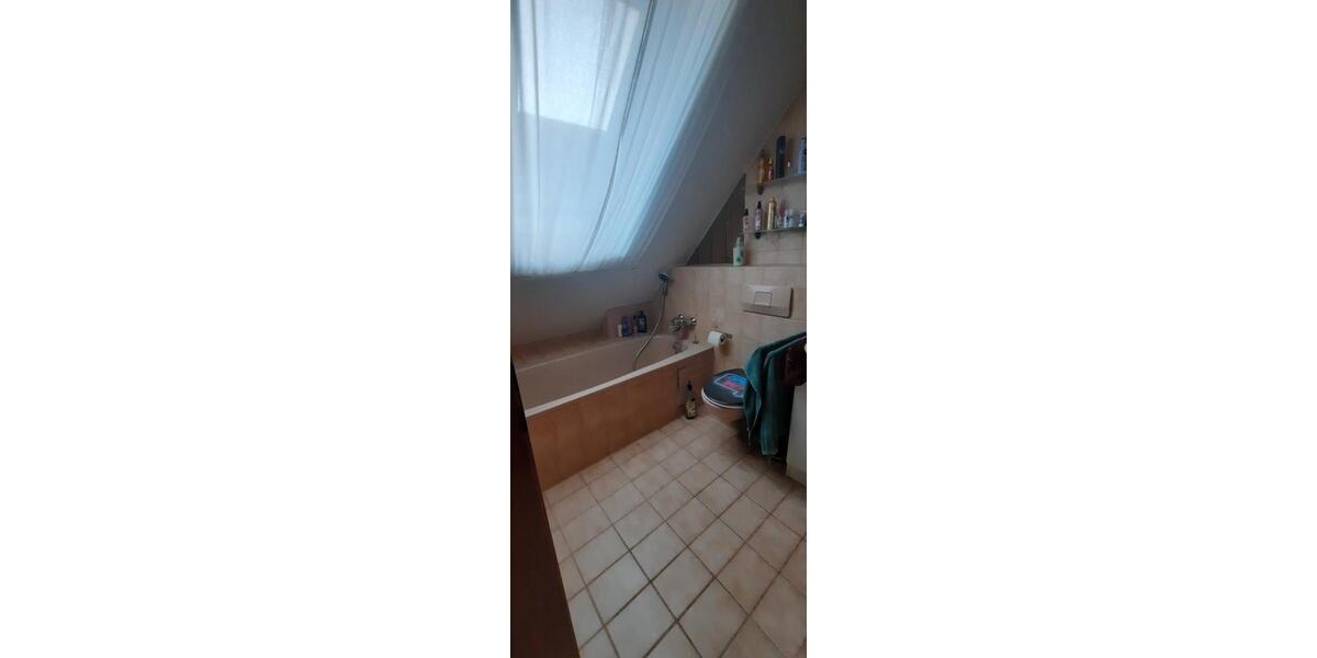Dachgeschoßwohnung Filderstadt - 2 Zimmer, 68 m&sup2;, 269.000&euro; | Angebot:26927346