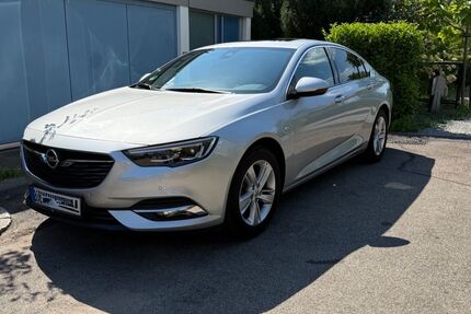 Opel Insignia 81.000 km 14.600 &euro; Esslingen am Neckar 73732