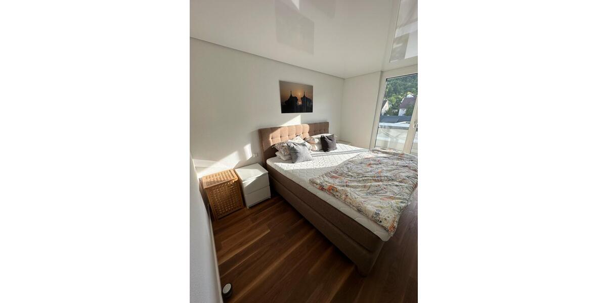 Einfamilienhaus Stuttgart Luginsland - 3 Zimmer, 83 m&sup2;, 1.700&euro; | Angebot:24804731