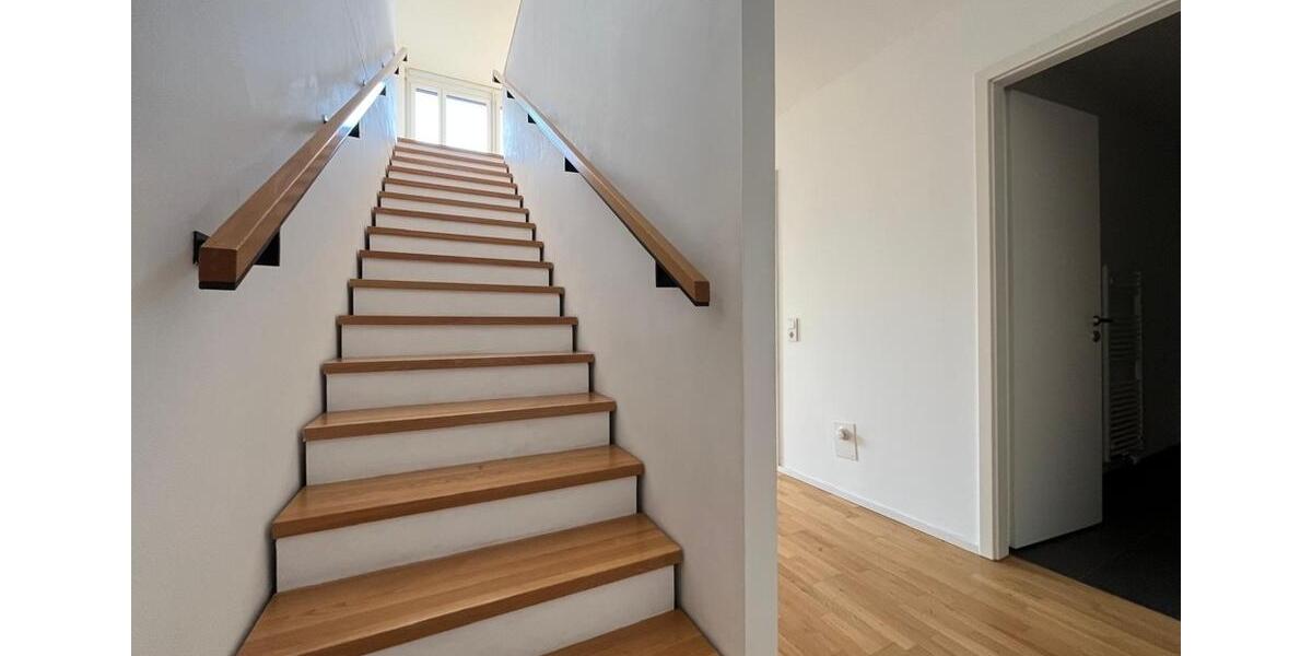 Etagenwohnung Stuttgart - 4 Zimmer, 135 m&sup2;, 1.973&euro; | Angebot:26068595