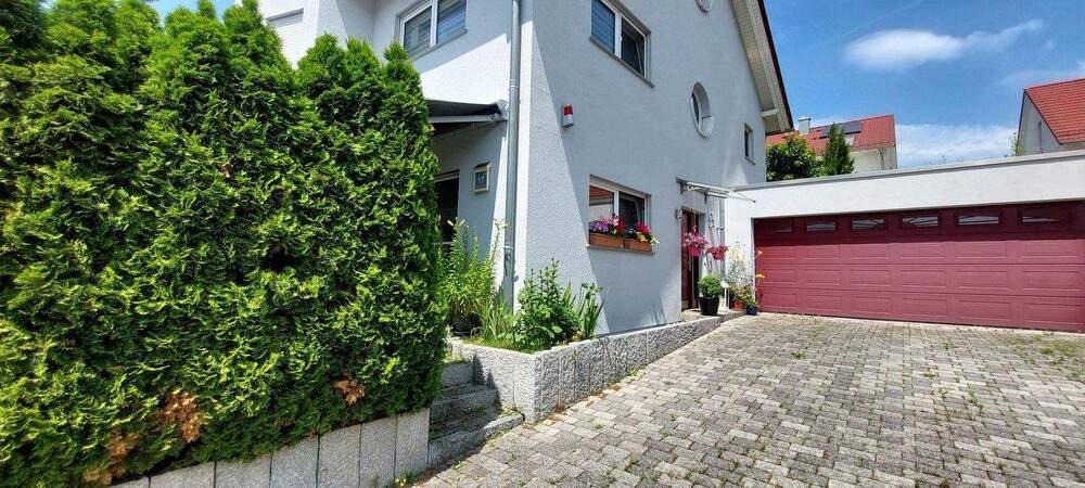 Einfamilienhaus Kornwestheim - 7 Zimmer, 334 m&sup2;, 1.773.000&euro; | Angebot:24662146
