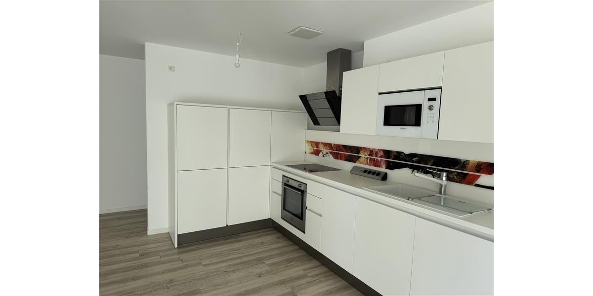 Etagenwohnung Esslingen am Neckar Hegensberg - 3.5 Zimmer, 95 m&sup2;, 1.520&euro; | Angebot:26084826