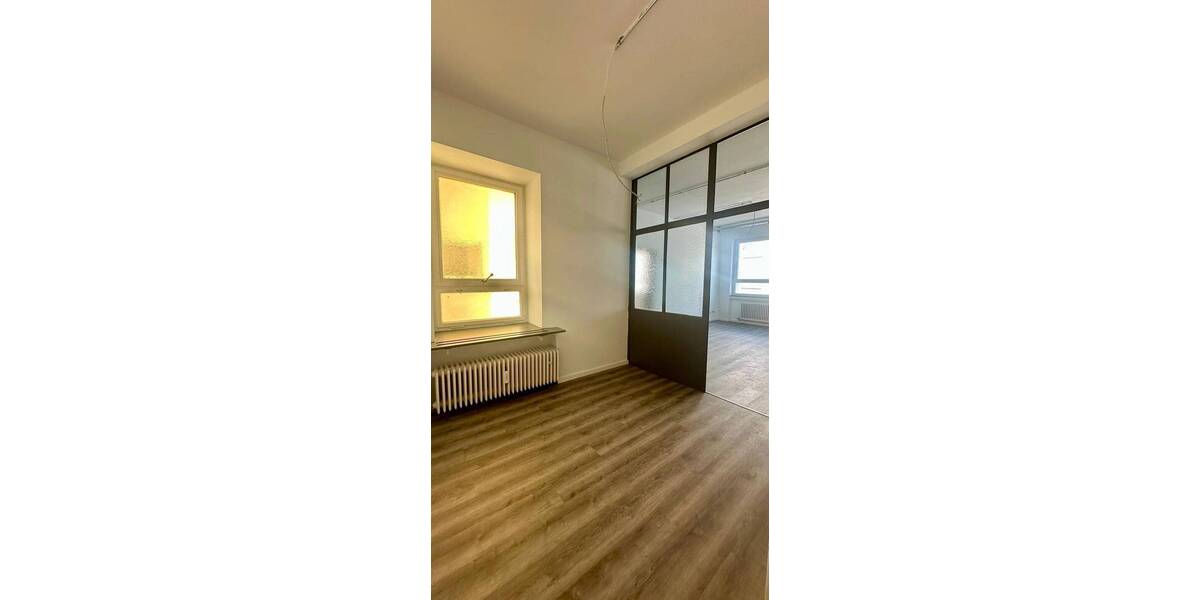 Gewerbeobjekt Stuttgart Ost - 3 Zimmer, 1.800&euro; | Angebot:26472842