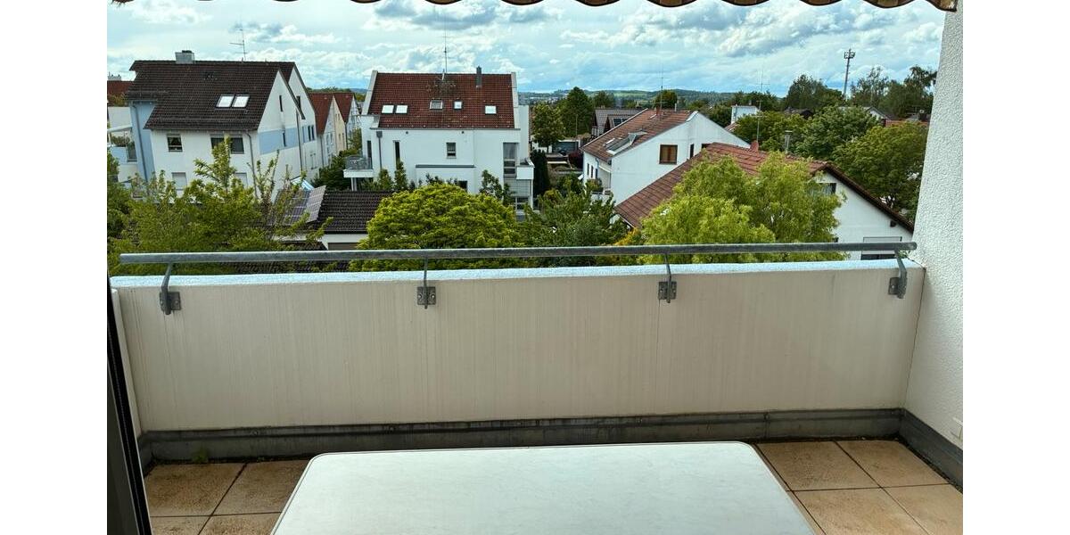 Dachgeschoßwohnung Ditzingen - 3.5 Zimmer, 89 m&sup2;, 285.000&euro; | Angebot:27550906