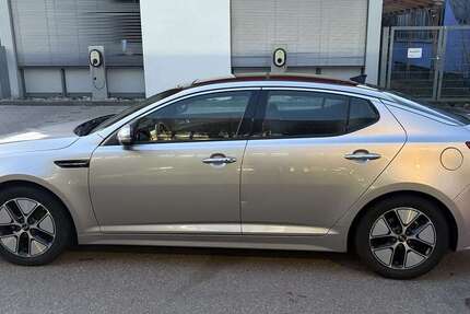 Kia Optima 128.334 km 10.000 &euro; Stuttgart 70469