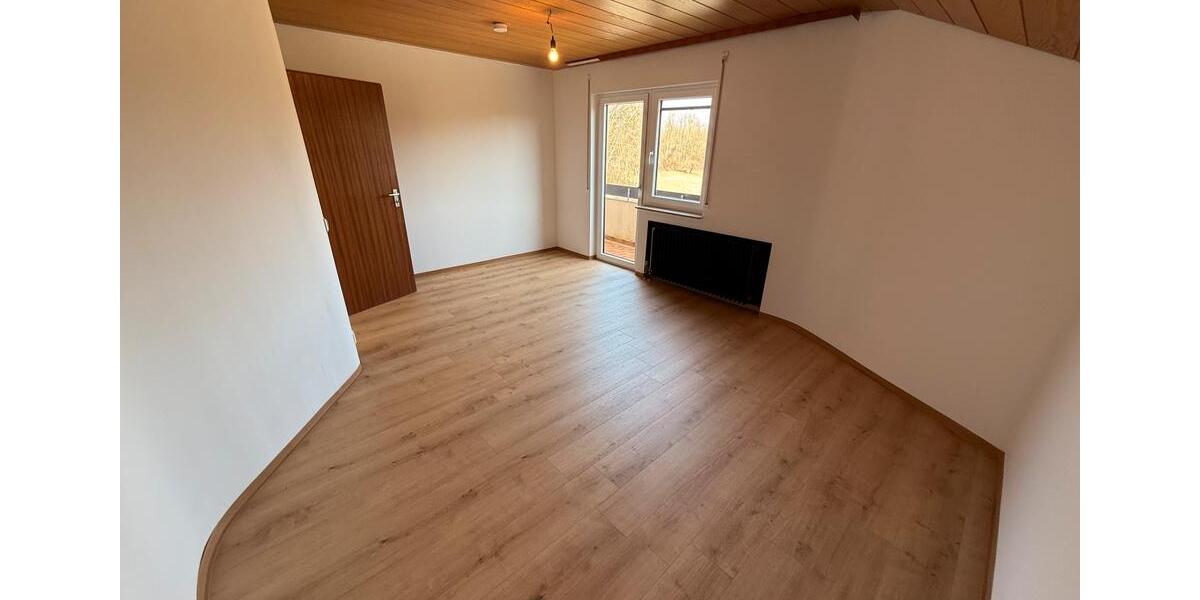 Doppelhaushälfte Aichtal - 5.5 Zimmer, 133 m&sup2;, 2.100&euro; | Angebot:25715786
