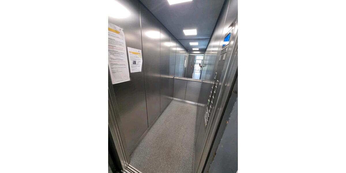 Etagenwohnung Sindelfingen Eichholz - 1 Zimmer, 25 m&sup2;, 750&euro; | Angebot:24840712