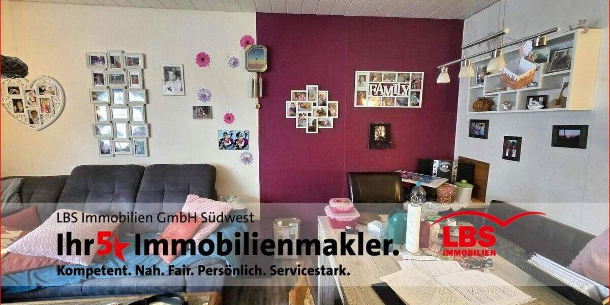 Etagenwohnung Pforzheim Oststadt - 4 Zimmer, 86 m&sup2;, 199.500&euro; | Angebot:25725639