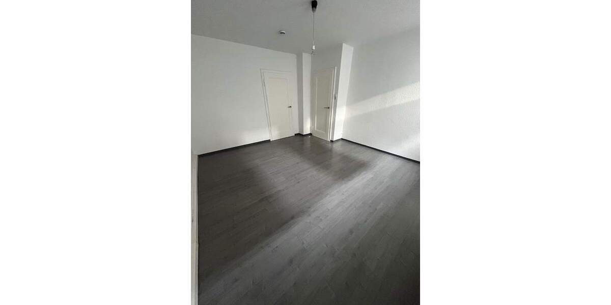 Etagenwohnung Stuttgart Mitte - 3 Zimmer, 80 m&sup2;, 1.350&euro; | Angebot:24858246