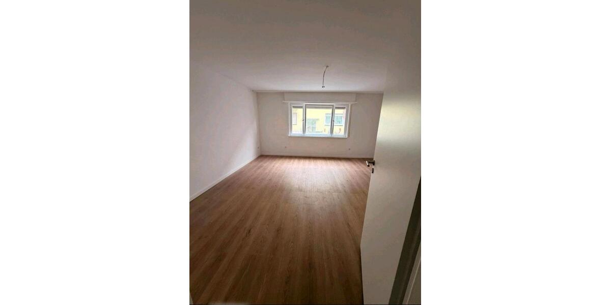 Erdgeschoßwohnung Pforzheim Dillweißenstein - 1 Zimmer, 46 m&sup2;, 600&euro; | Angebot:27586100