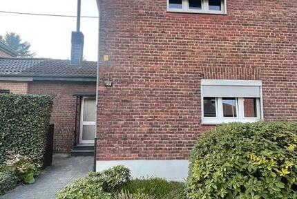 Haus zur Miete in Baesweiler zentral