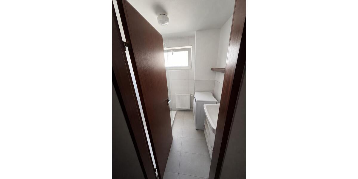 Etagenwohnung Remseck am Neckar - 2 Zimmer, 65 m&sup2;, 1.000&euro; | Angebot:26480195