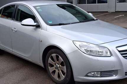 Opel Insignia 179.611 km 2.690 € Holzgerlingen 71088