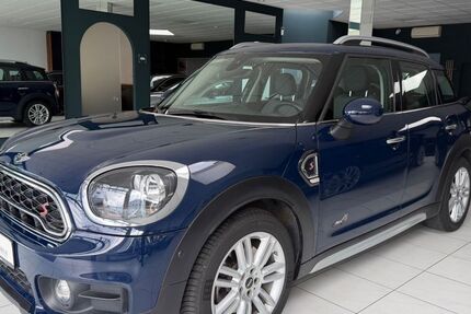 Mini Countryman S (Cooper) 122.000 km 13.499 &euro; Pforzheim 75179