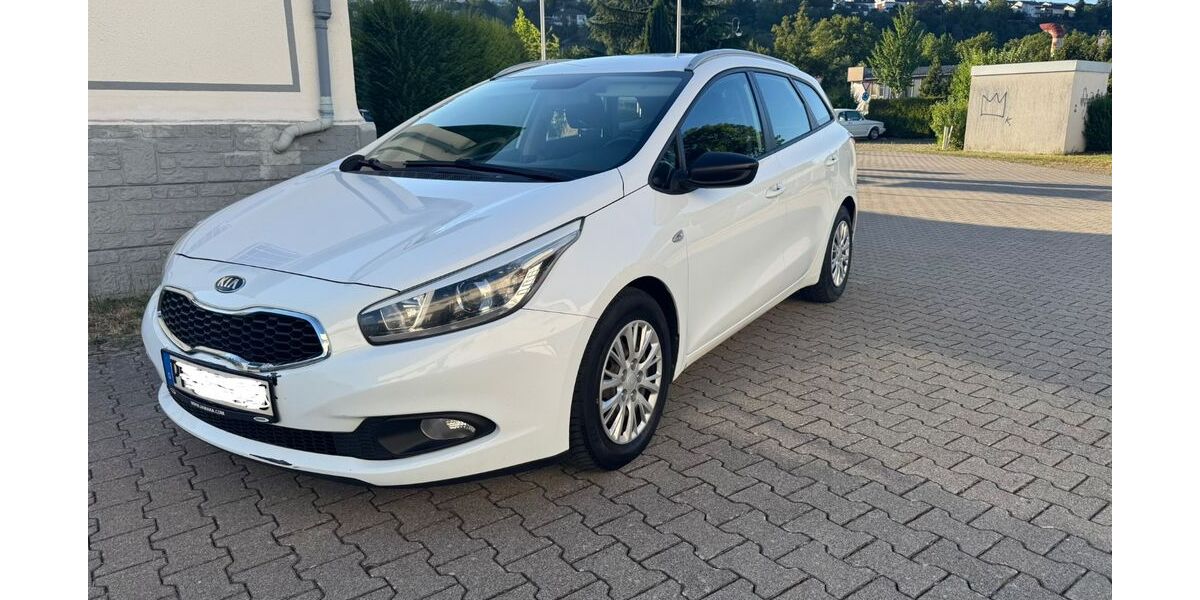 Kia ceed / Ceed 249.000 km 3.750 &euro; PFORZHEIM 75172
