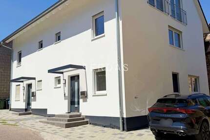 Haus zum Mieten in Ammerbuch-Breitenholz 1.890 € 134 m² - Haus Ammerbuch-Breitenholz Breitenholz | Angebot:27279306