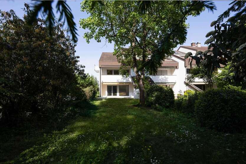 Haus zum Mieten in Ludwigsburg 2.200 € 185 m²
