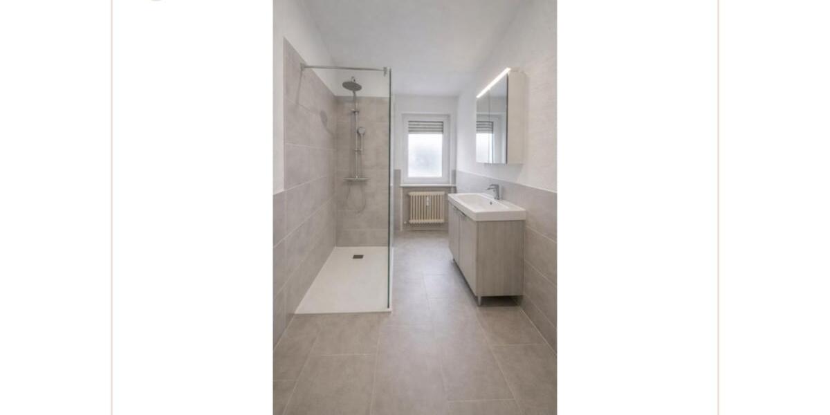 Etagenwohnung Ludwigsburg Hoheneck - 4 Zimmer, 100 m&sup2;, 1.440&euro; | Angebot:25870530