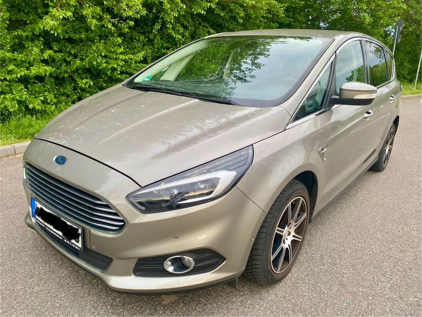 Ford S-Max 190.000 km 12.900 € Remseck 71686