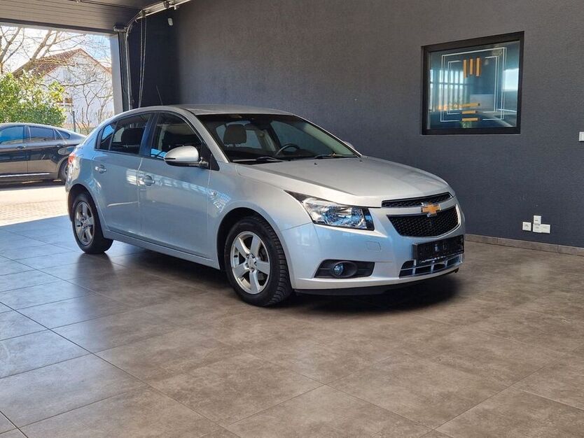 Cruze