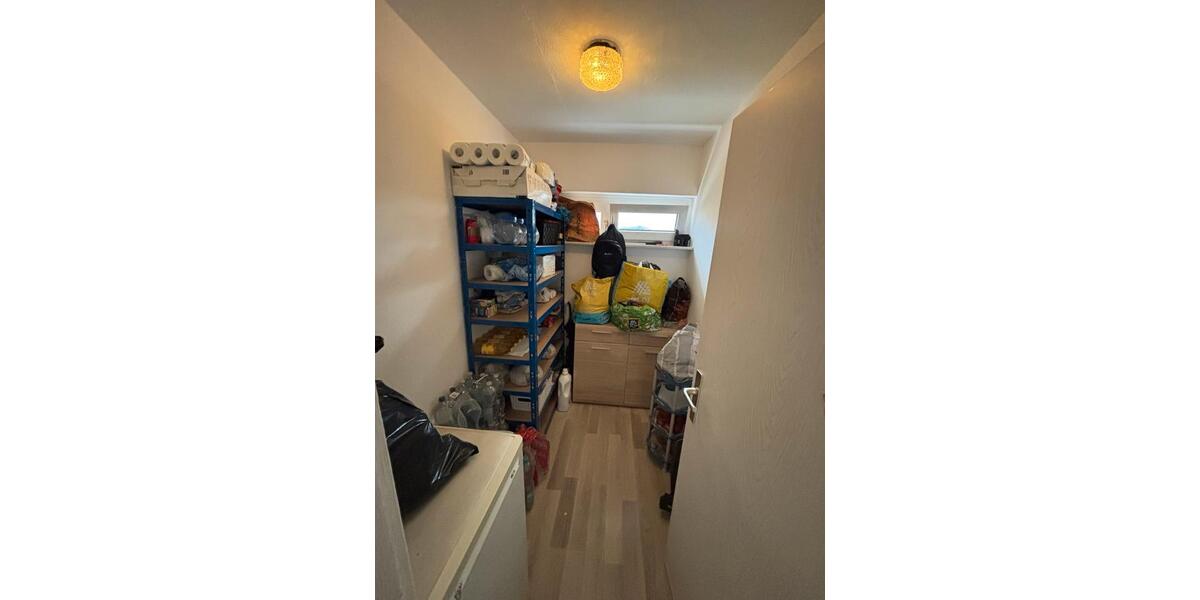 Etagenwohnung Rottenburg am Neckar - 4 Zimmer, 98 m&sup2;, 1.300&euro; | Angebot:25926122
