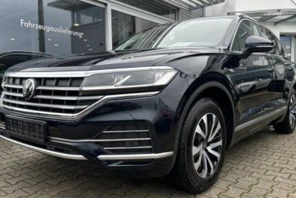 VW Touareg 124.578 km 40.980 &euro; Wendlingen am Neckar 73240