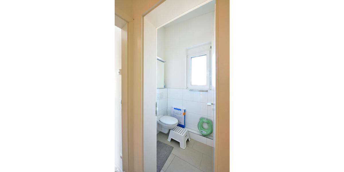 Reihenhaus Markgröningen - 5 Zimmer, 133 m&sup2;, 1.700&euro; | Angebot:25632777