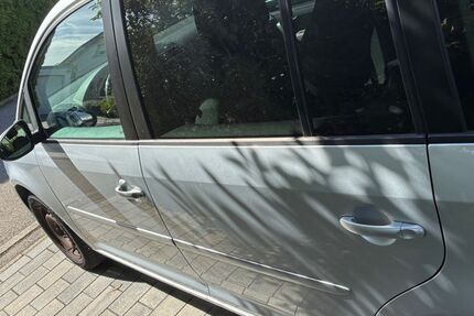 VW Touran 194.000 km 3.700 &euro; Gäufelden 71126