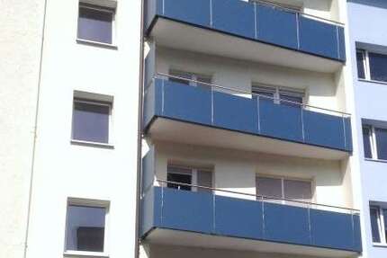 Wohnung Pforzheim - 3 Zimmer, 72 m&sup2;, 700&euro; | Angebot:26568581