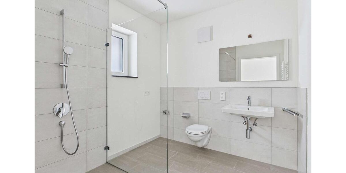 Dachgeschoßwohnung Sindelfingen Sindelfingen (Stadt) - 2 Zimmer, 64 m&sup2;, 1.220&euro; | Angebot:22893218