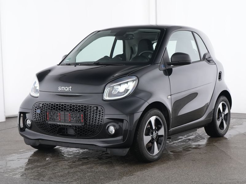 Smart ForTwo 16.243 km 17.450 € Asperg 71679