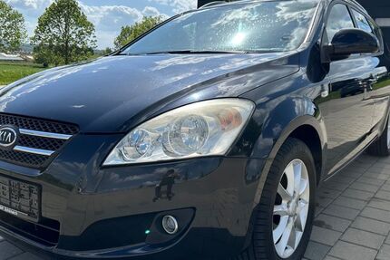 Kia ceed / Ceed 55.752 km 5.999 &euro; Schönaich 71101