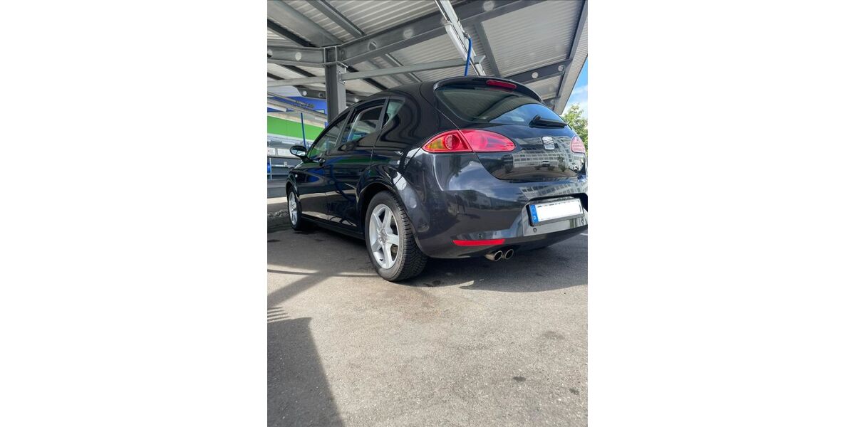 Seat Leon 155.000 km 3.100 &euro; stuttgart 70569
