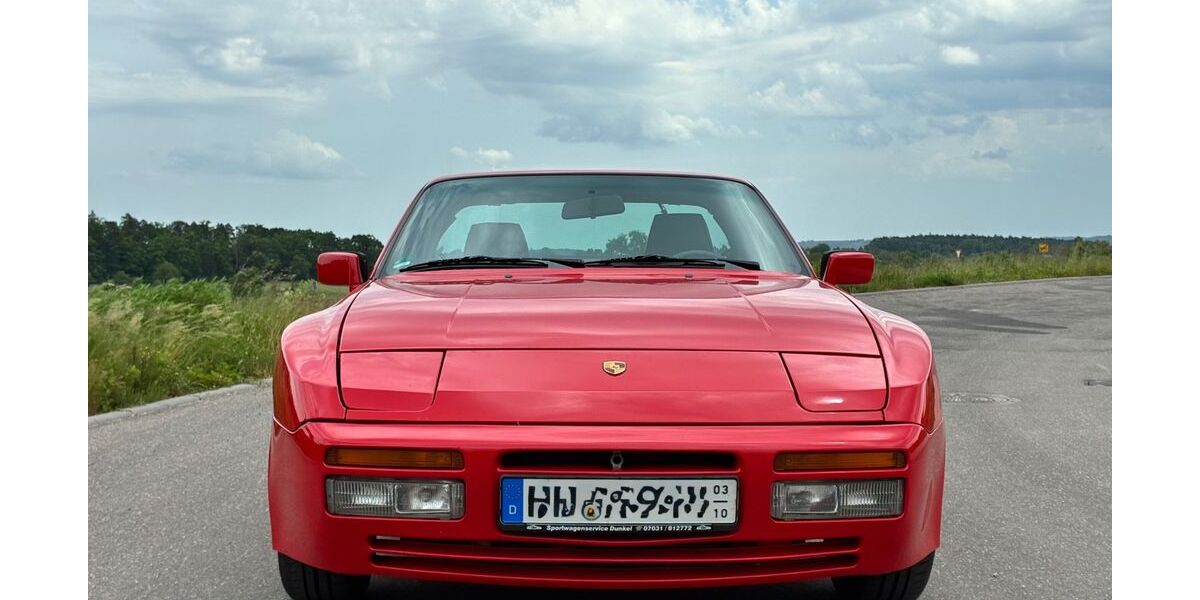 Porsche 944 181.000 km 15.000 &euro; Tiefenbronn 75233
