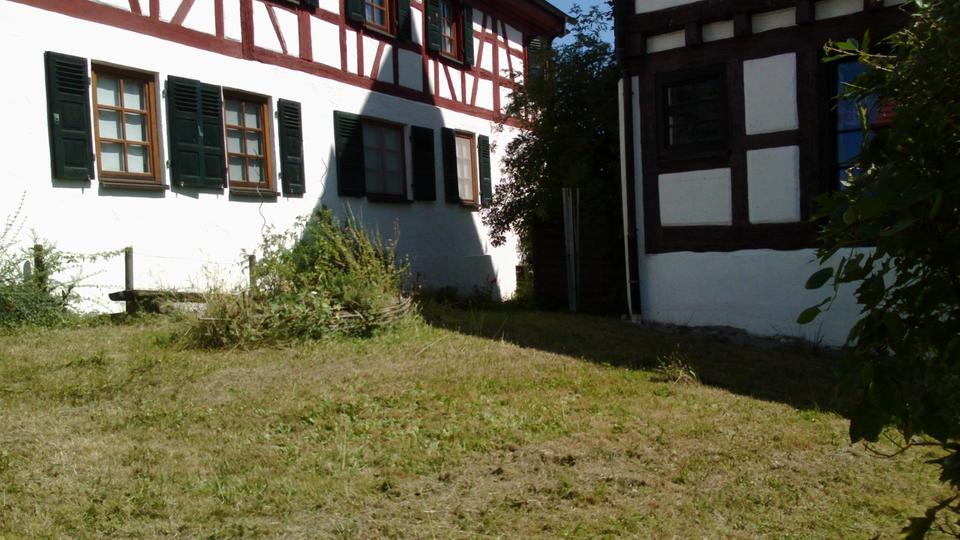 Dachgeschoßwohnung Kusterdingen - 5 Zimmer, 14 m&sup2;, 250&euro; | Angebot:25311185