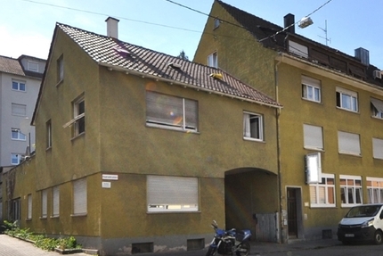 Wohn- und Gewerbeanwesen mit viel Gestaltungspotential in bester Lage zimmer