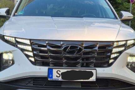 Hyundai TUCSON 50.500 km 23.500 € Stuttgart 70188