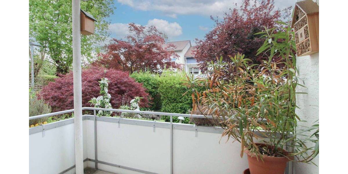 Reihenmittelhaus Stuttgart Steckfeld - 9 Zimmer, 208 m&sup2;, 765.000&euro; | Angebot:26673990