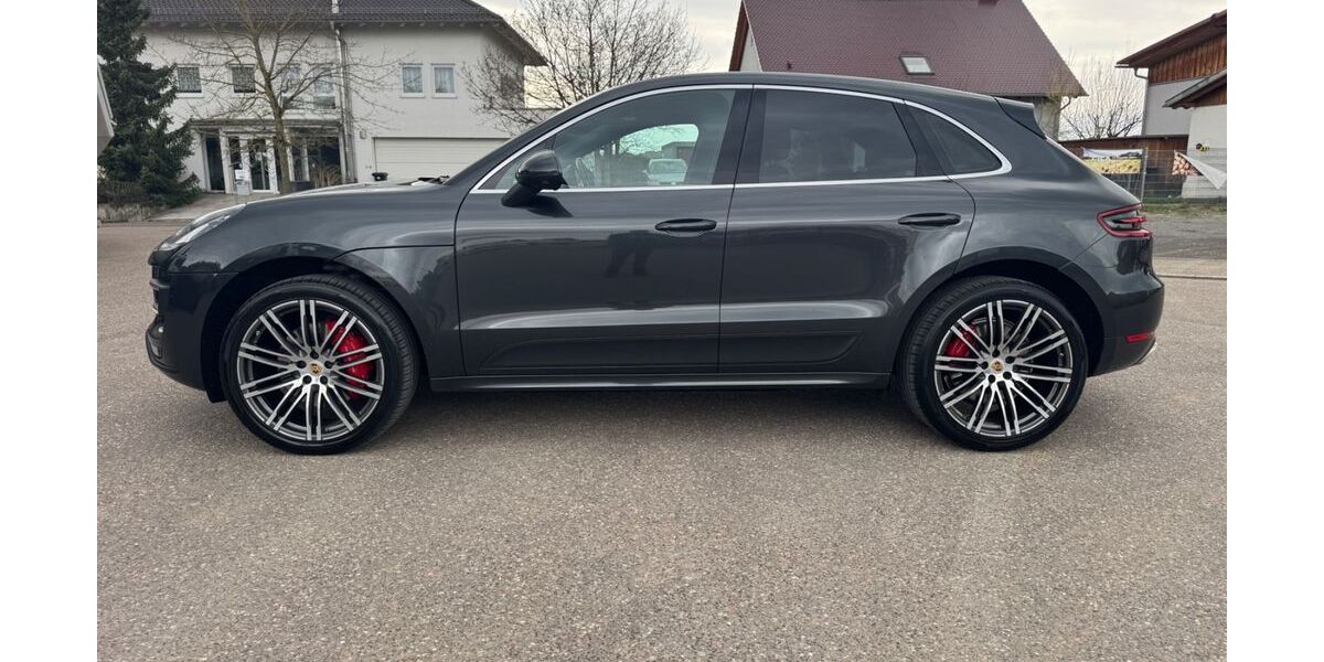 Porsche Macan 159.000 km 36.499 &euro; Möglingen 71696