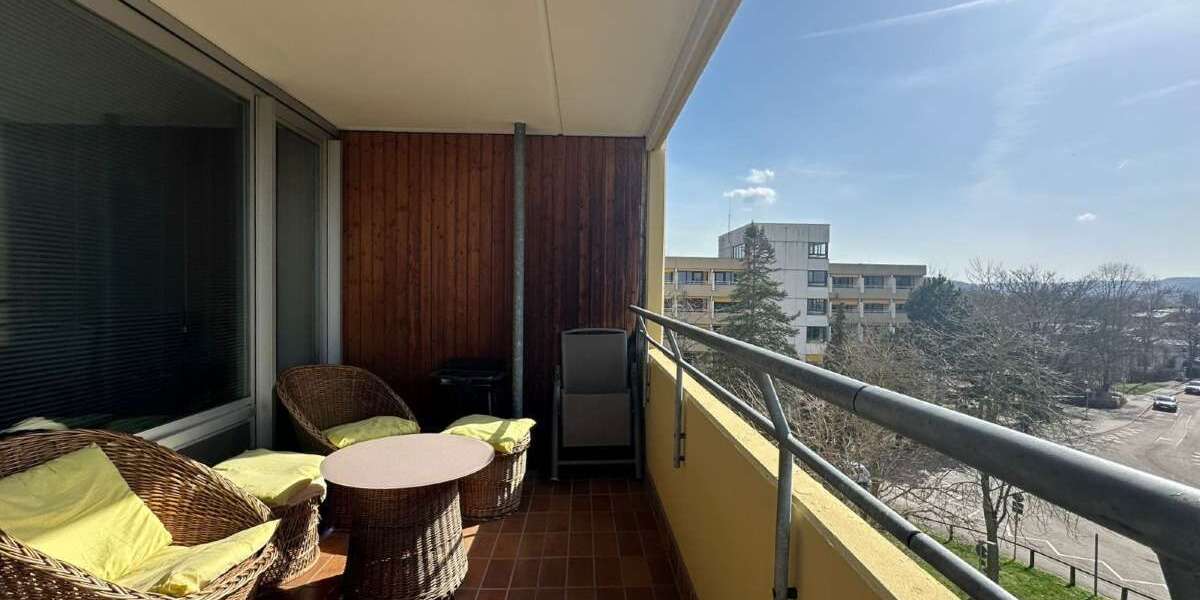 Etagenwohnung Leonberg - 3 Zimmer, 85 m&sup2;, 1.050&euro; | Angebot:25552226