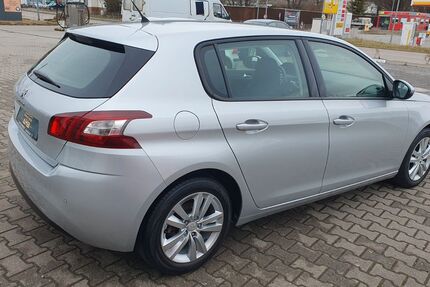 Peugeot 308 194.051 km 2.590 &euro; Mühlacker / Enzberg 75417