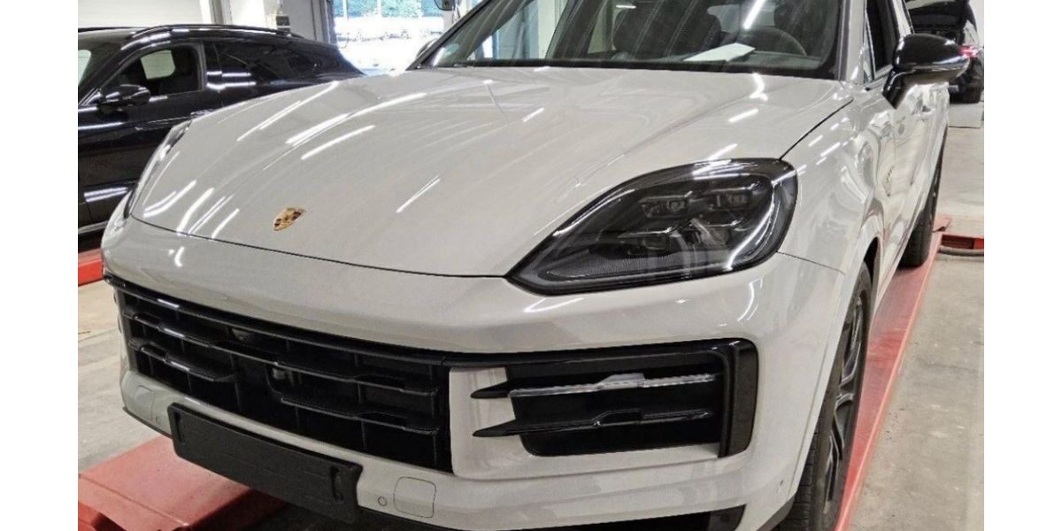 Porsche Cayenne 26.998 km 99.999 &euro; Stuttgart 70499