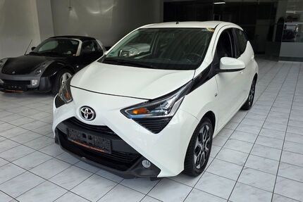 Toyota Aygo (X) 52.000 km 10.990 € Waiblingen 71332