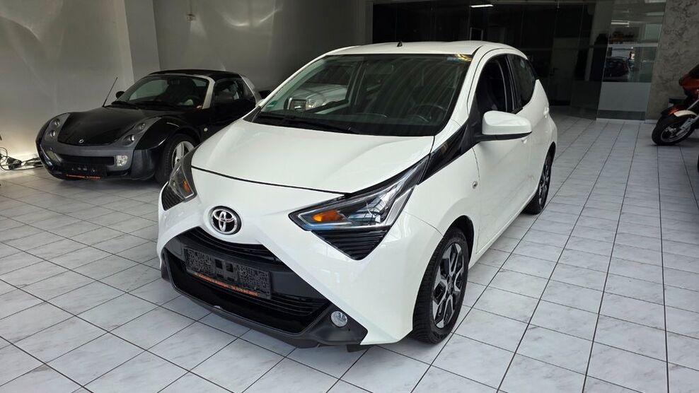 Toyota Aygo (X) 52.000 km 10.990 € Waiblingen 71332