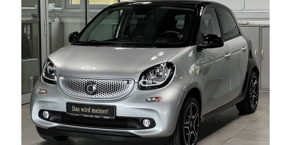 Smart ForFour 45.626 km 16.920 &euro; Asperg 71679