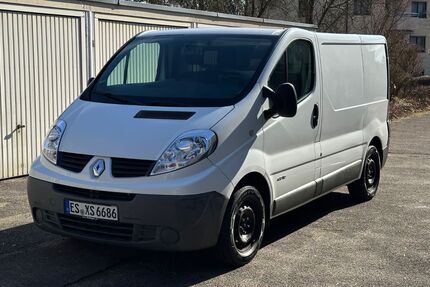 Renault Trafic 205.000 km 6.500 &euro; Esslingen 73732