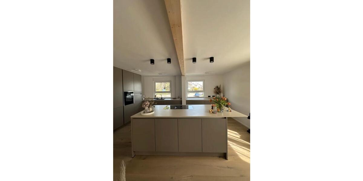 Mehrfamilienhaus, Wohnhaus Ditzingen - 7 Zimmer, 170 m&sup2;, 949.000&euro; | Angebot:26855696