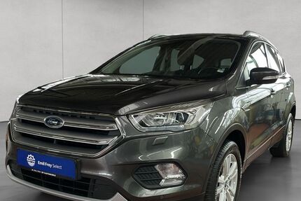 Ford Kuga 84.082 km 15.890 € Esslingen 73730