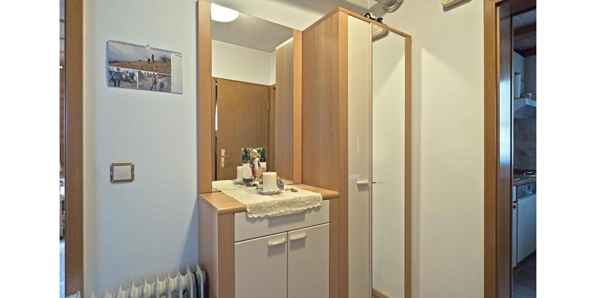 Einfamilienhaus Nagold - 7 Zimmer, 99 m&sup2;, 348.000&euro; | Angebot:25858427