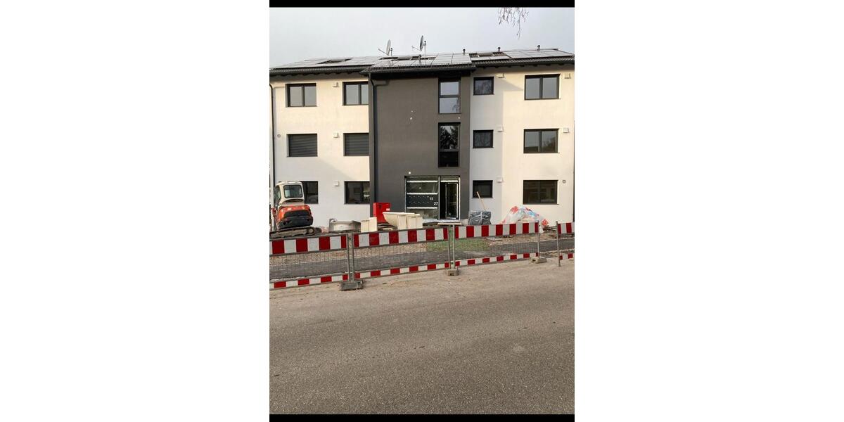 Erdgeschoßwohnung Sindelfingen - 3 Zimmer, 76 m&sup2;, 1.200&euro; | Angebot:24662883